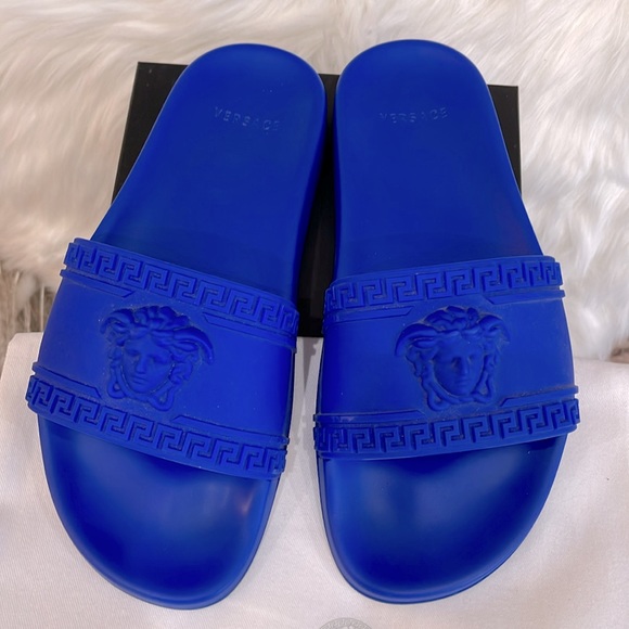 $350 VERSACE Palazzo Medusa Pool Slide Sandals - Picture 3 of 8